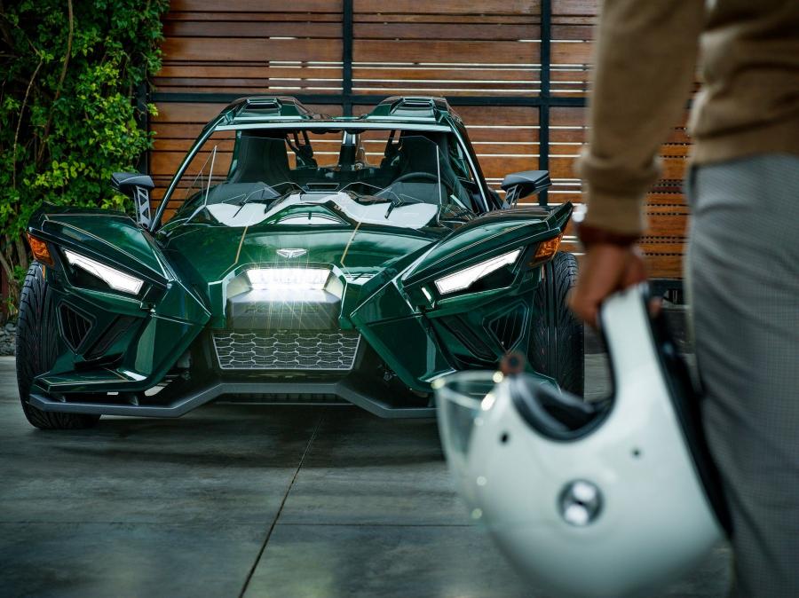  Polaris Slingshot Grand Touring LE 2020 года  (фото 2 из 5)